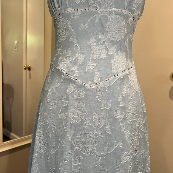 Princess Polly Light Blue South Of France Lace up Back Maxi Dress, Size 6 - Picture 3 of 16